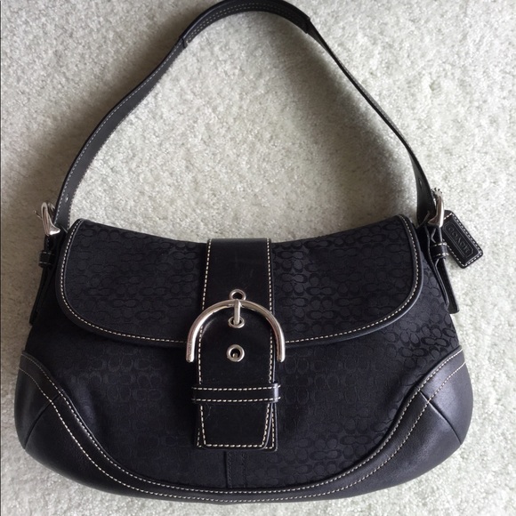 Coach Handbags - COACH Purse